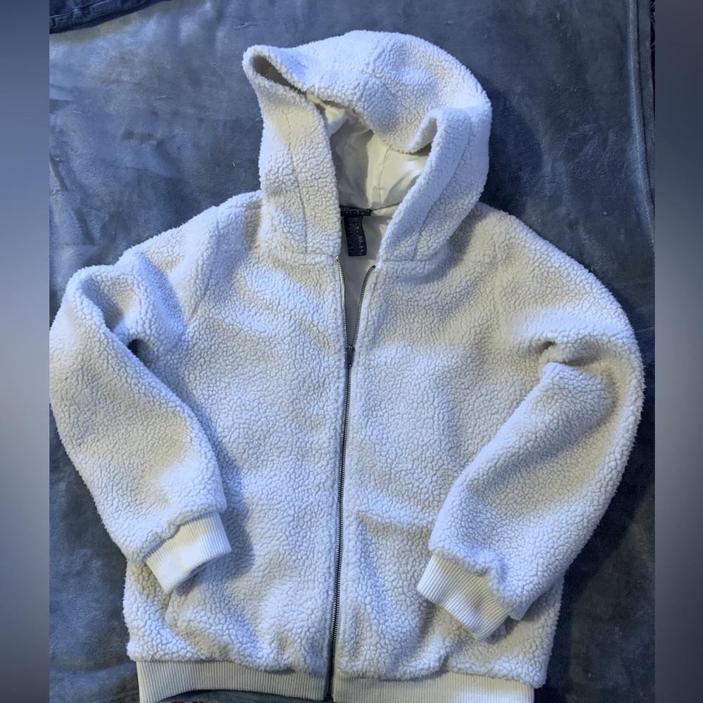 Wrangler Retro Coat size small.  Barely worn.